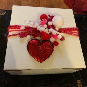 Meet your Posher, Ester